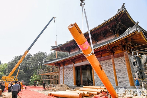 宁国-安徽宁国南五台寺举行钟、鼓二楼立柱启动仪式