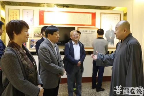 佛教-广西龙华古寺举行巨赞法师文化传承座谈会