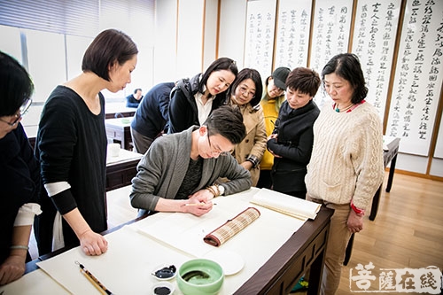 佛像-上海觉群书画院国画佛像班开课