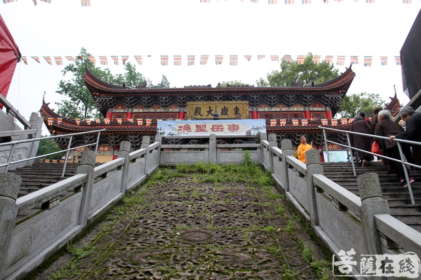 【高清图集】上饶东岳护国寺水陆法会第二日:诵经拜忏 上堂说法