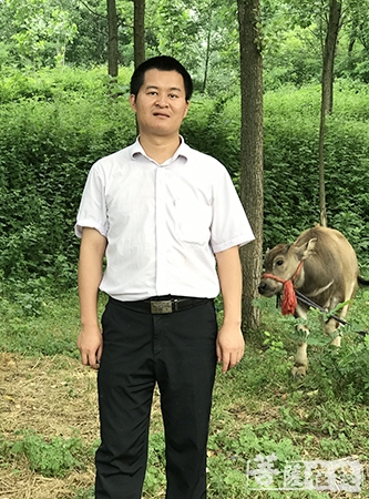 邹相-河南作家邹相第二部禅诗集《素心若荷》出版