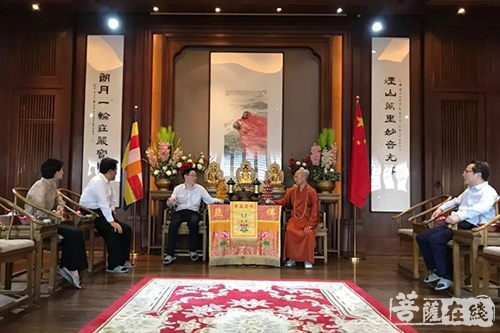 中央统战部副部长、国家宗教局局长王作安一行考察调研知也禅寺