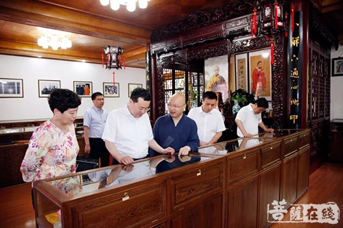 佛教-湖北省委统战部部长尔肯江莅临四祖寺调研