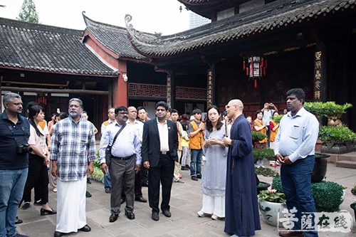 文殊院-斯里兰卡外交部国务部长一行赴成都文殊院参访交流