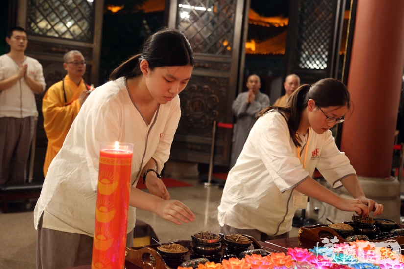 【高清图集】灯灯相续薪火相传 2018佛教英语培训班结业