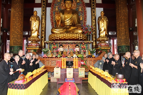 佛教-柯桥安康寺举行戊戌年四十九天撞钟法会暨地藏孝亲法会熏坛仪式