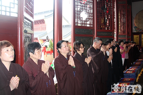 佛教-柯桥安康寺举行戊戌年四十九天撞钟法会暨地藏孝亲法会熏坛仪式
