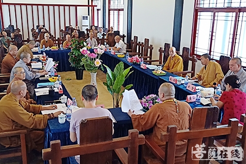 佛教-岳阳市佛教协会召开五届五次常务理事会议