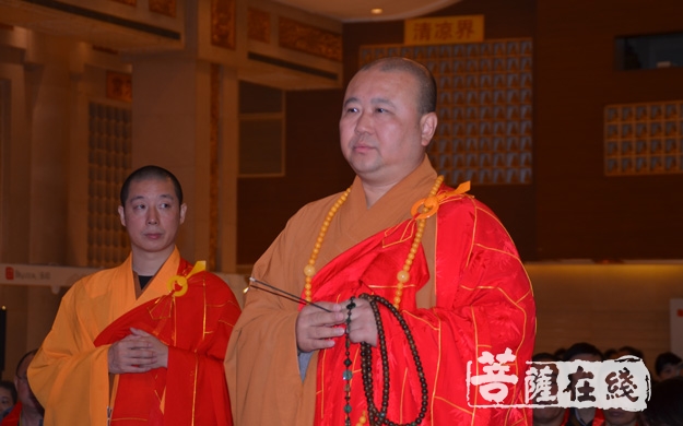 文化-乐祥禅思，品味时光——名珀秋藏臻品展精彩亮相玉佛禅寺