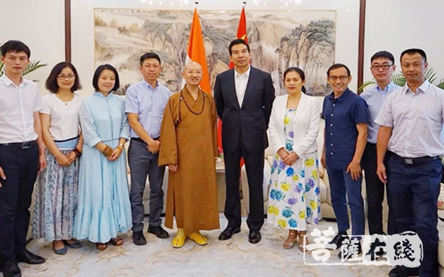 佛教-全国政协委员崇化大和尚受邀赴印度参访