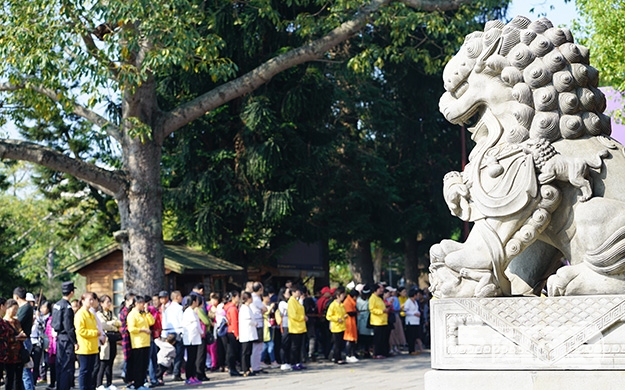 南普陀寺-厦门南普陀寺VR古琴抄经新体验
