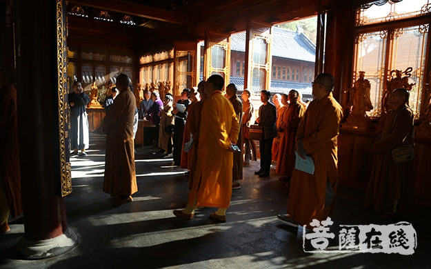奉化-浙江奉化召开精品寺院创建工作推进会暨场所规范化管理现场会