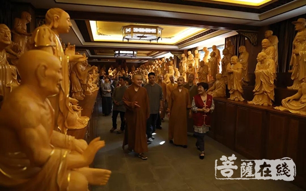 佛教-径山万寿禅寺佛教文化参学团一行参访厦门鸿山寺
