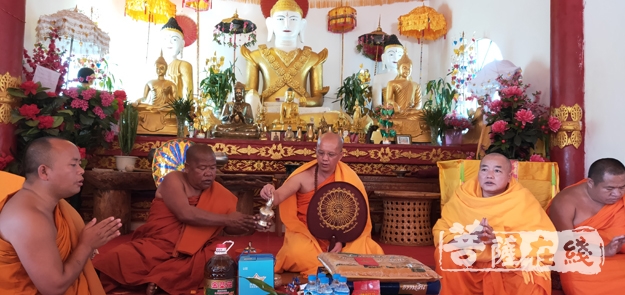 佛教-云南沧源佛协在中缅边境班老总佛寺举办教职人员宗教培训活动