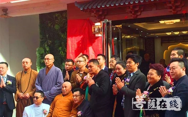 观音-慈悲喜舍·仁悟法师工笔观音画像展在深圳菩提行文化艺术院开幕