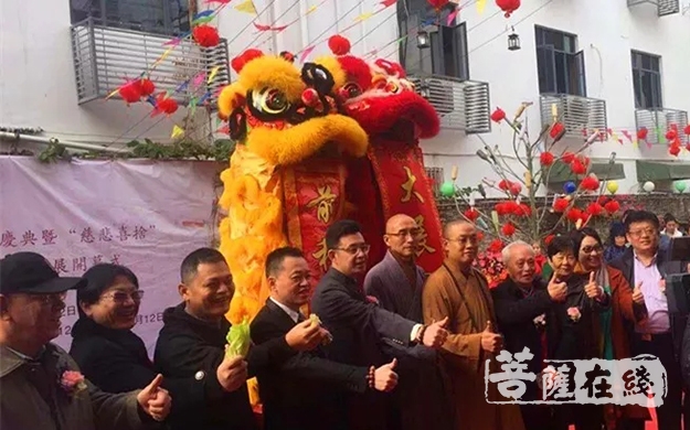 观音-慈悲喜舍·仁悟法师工笔观音画像展在深圳菩提行文化艺术院开幕