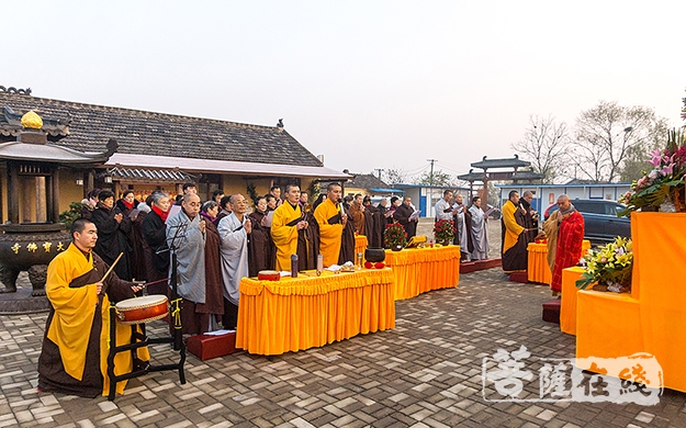 合肥大宝佛寺举行华严法会斋天祈福法会