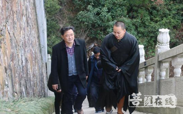 穹窿山-苏州市吴中区人大调研穹窿山宁邦寺