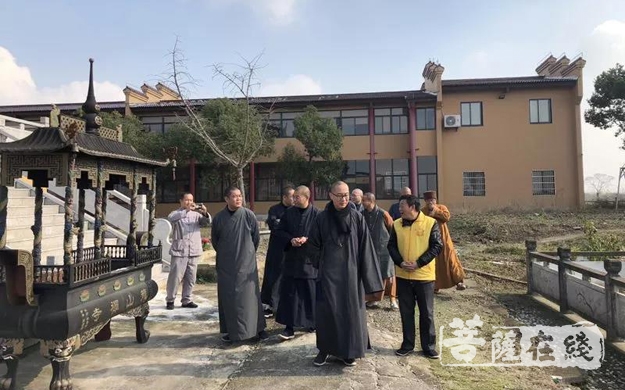 佛教-湖州市南浔区佛教协会会长惟学法师一行走访各寺院调研