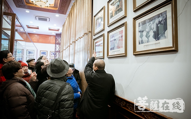 佛教-上海离退休高级专家协会文教专委会主任周箴一行参访上海玉佛禅寺