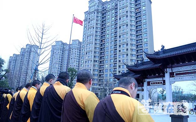 宁国-上海宁国禅寺举行新年升国旗暨2019年安全目标责任书签约仪