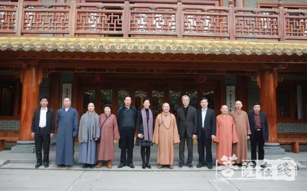 佛教-广州市人大常委会副主任李小勉一行慰问广州市佛协领导班子