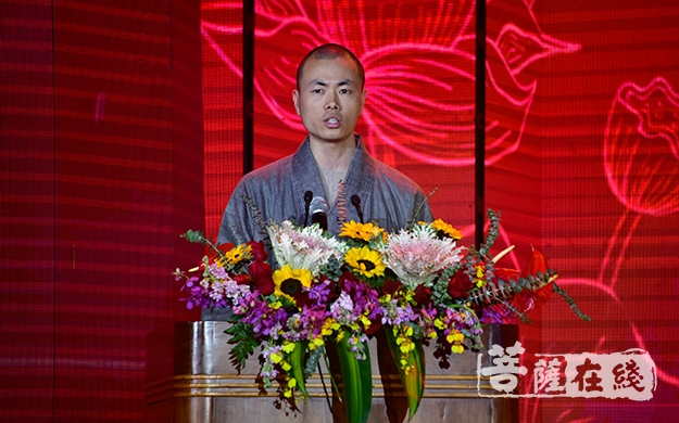 南普陀寺-盛世中华 不忘初心 南普陀寺举行第十届义工颁奖暨联谊晚会