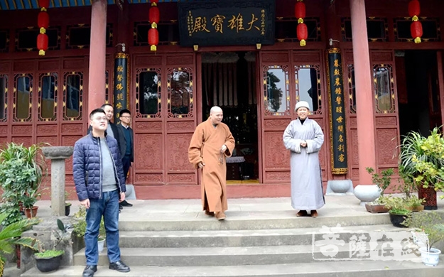佛教-门肃法师一行走访慰问舟山市佛协各直属寺院