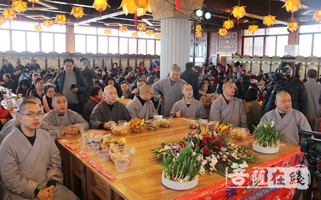 茶话会-辞旧迎新 上海松隐禅寺举行2019新年茶话会