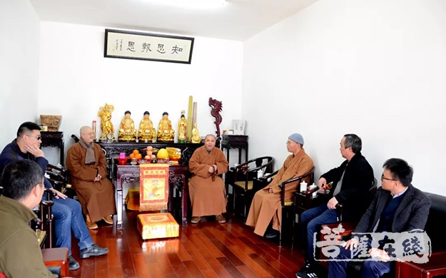 佛教-门肃法师一行走访慰问舟山市佛协各直属寺院