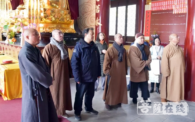 佛教-威海市佛教协会直属寺院年末进行消防安全工作走访交流