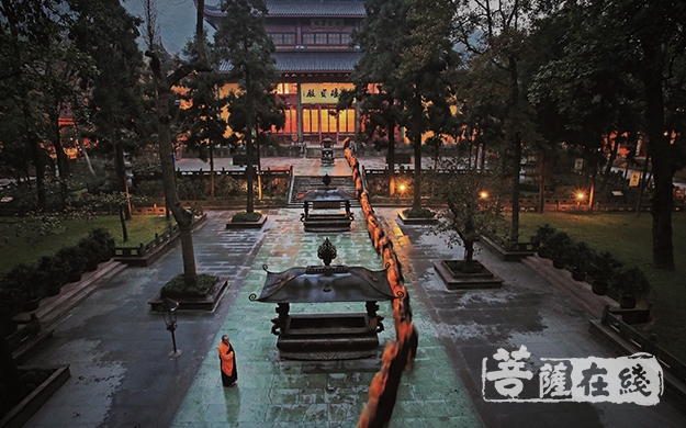 灵隐寺简介 浙江杭州灵隐寺 灵隐寺济公 灵隐寺求什么最灵 趣历史