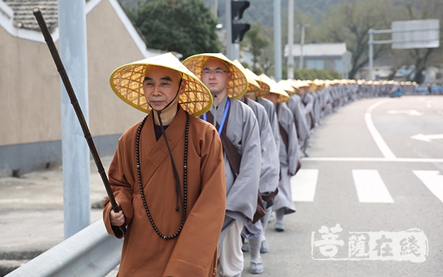 阿育王寺现任住持图片