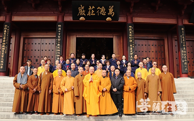 佛教-温州市佛教协会会长智明大和尚一行参访南京牛首山佛顶寺
