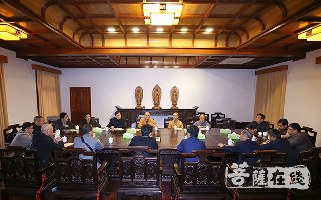 佛教-泉州市委统战部副部长、市民宗局局长黄景生一行参访普陀山