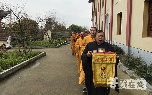 上虞-上虞指津寺举行清明祭祖报恩法会
