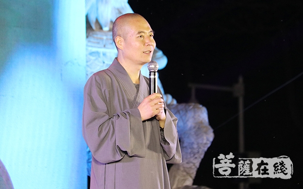 中国梦-为纪念三祖诞辰 安徽三祖禅寺举行共筑中国梦文艺晚会