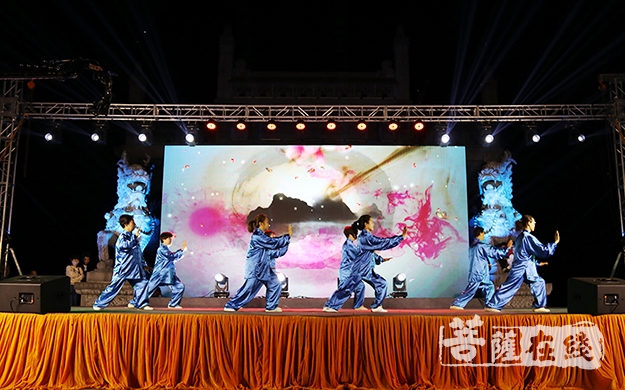 中国梦-为纪念三祖诞辰 安徽三祖禅寺举行共筑中国梦文艺晚会