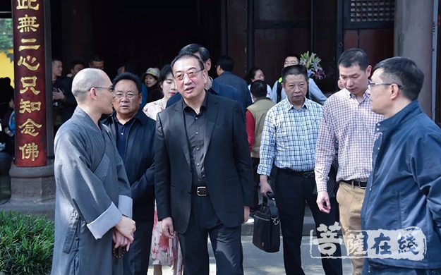 文殊院-西藏自治区党委常委旦科一行前往成都文殊院调研