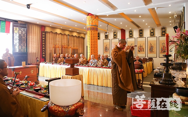 佛教-江苏省昆山市佛教协会一行参访湖州法华寺