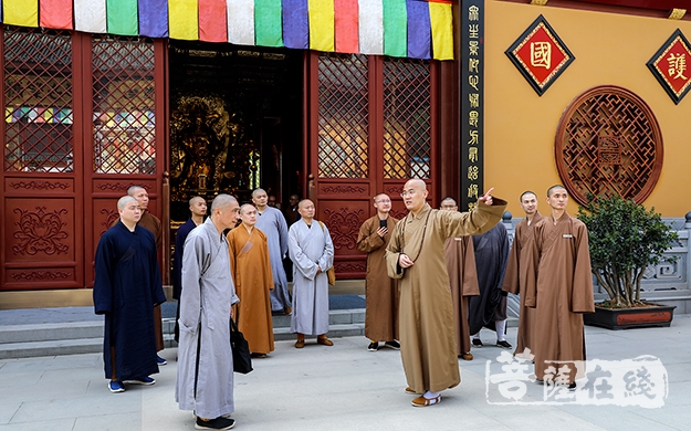 佛教-江苏省昆山市佛教协会一行参访湖州法华寺