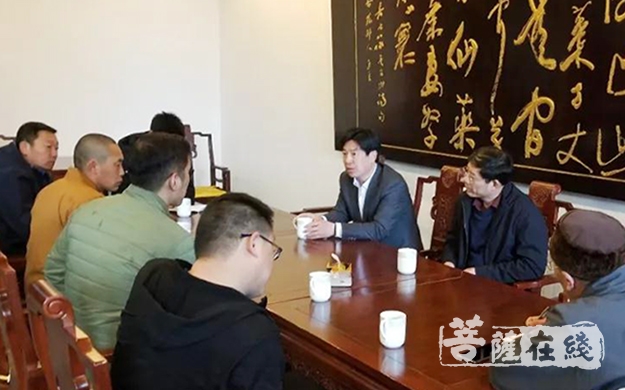 消防-连云港市宗教局郁正言副局长一行督查连云港海宁禅寺消防工作