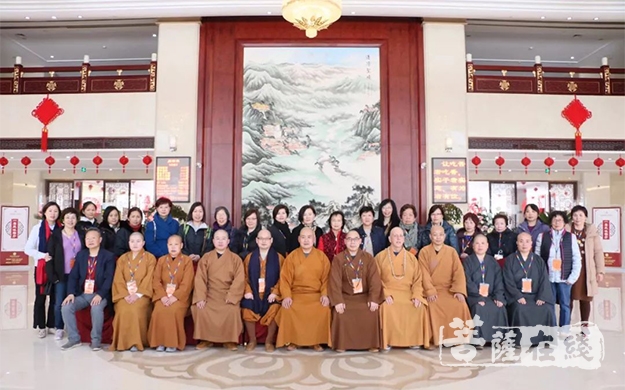 佛教-美国佛教联合会代表团参访五台山