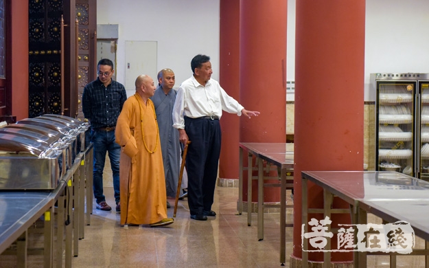 佛教-西藏自治区政协副主席策墨林 · 单增赤列调研珠海普陀寺