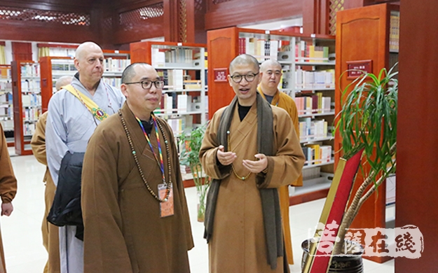 佛教-美国佛教联合会会长明予法师一行参访中国佛学院普陀山学院