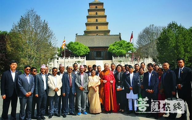 大慈恩寺-尼泊尔联邦民主共和国总统比迪娅·德维·班达里一行访问大慈恩寺