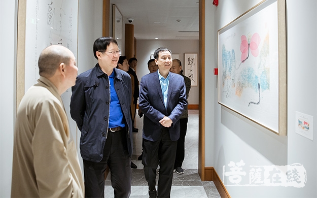 吕明-山西省人大常委会民宗侨外工委副主任吕明一行调研上海玉佛禅寺