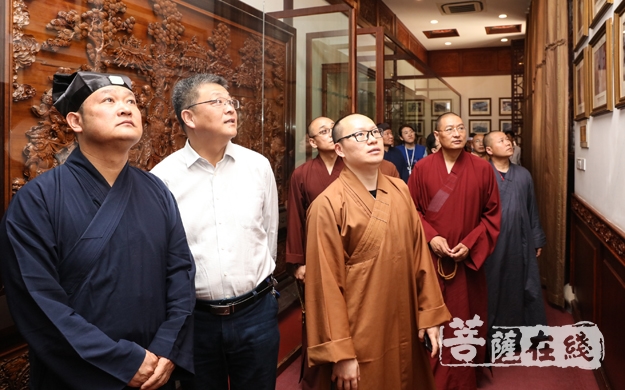 佛教-安徽省爱国宗教团体参观访问上海玉佛禅寺