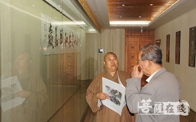 佛教-庆祝祖国七十华诞暨第三届南京佛教法师书画展在鸡鸣寺开幕