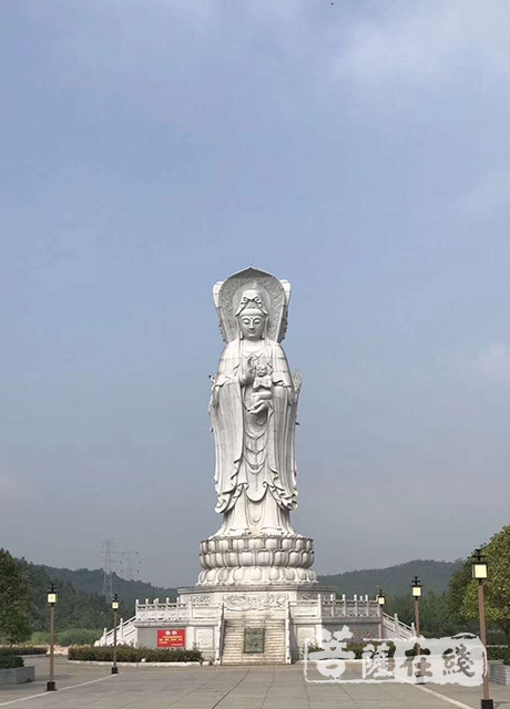 中国佛教协会副秘书长怀梵大和尚一行考察江西东乡西隐寺